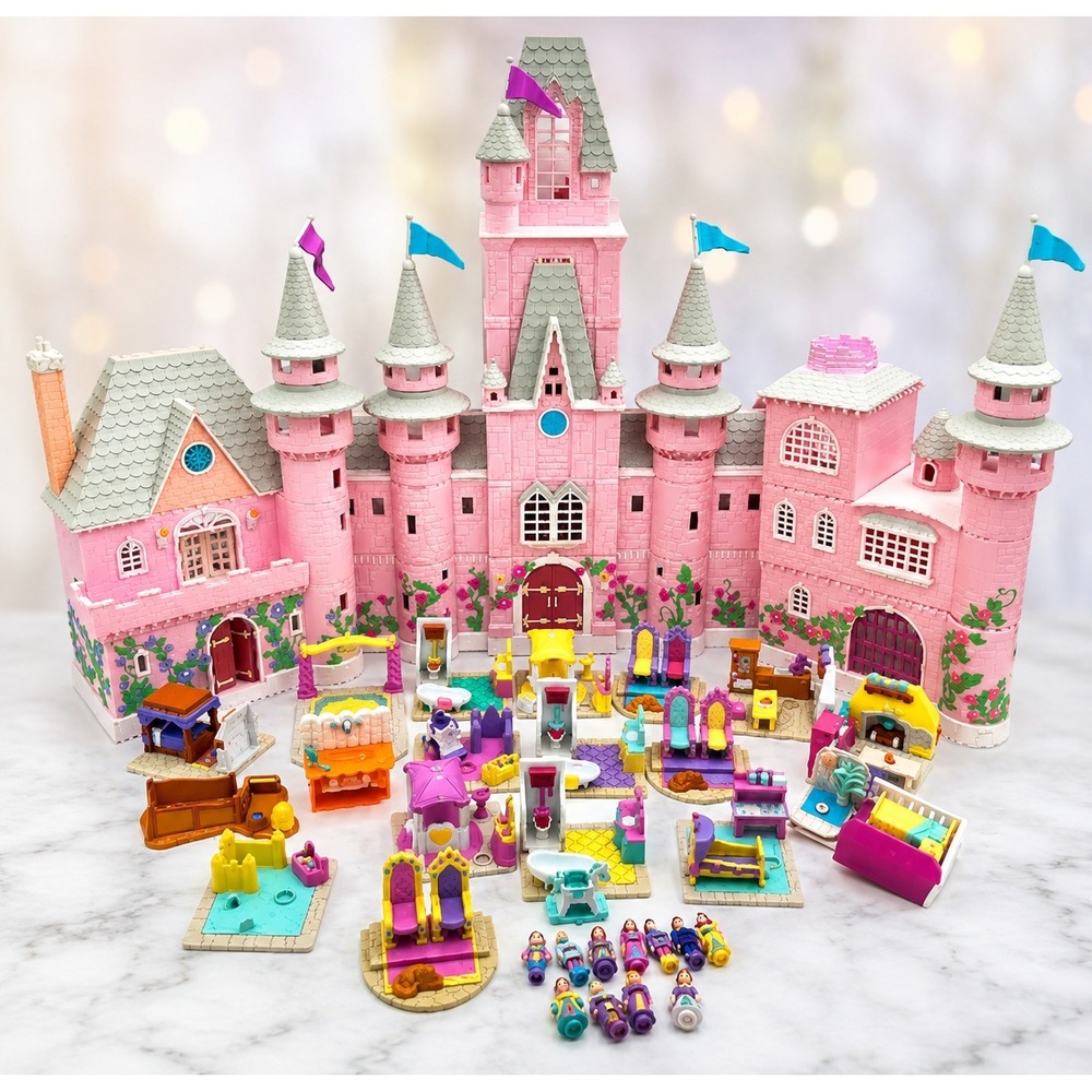 Galoob 1995 My Pretty Dollhouse‎ Pink Swan Castle Playset & Characters